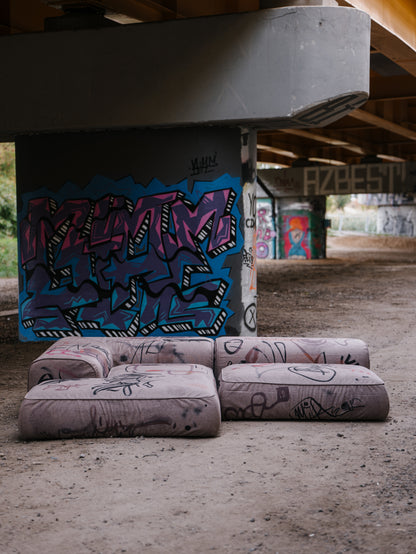 CLASSIC Modular Sofa: Unfiltered Street Energy